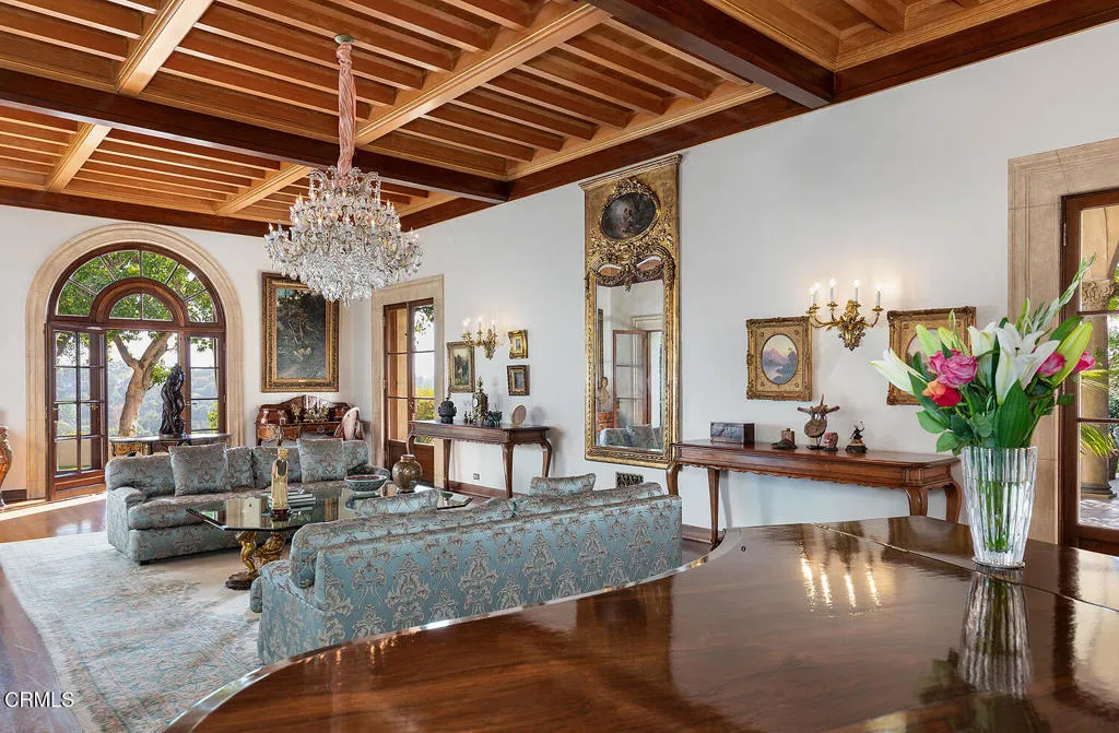 262 S San Rafael Avenue, Pasadena, California 91105 home-pic-13